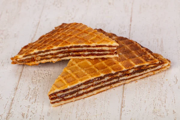 Süße Waffel Mit Beerenmarmelade — Stockfoto