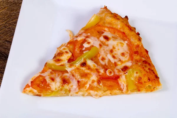 Pizza Com Pimentão Amarelo — Fotografia de Stock