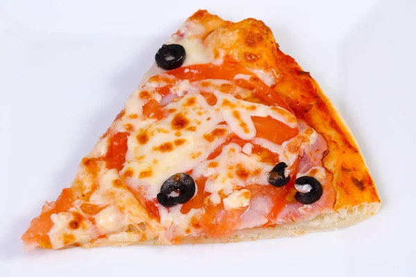 Пицца Маргарита Оливками Помидорами Сыром — стоковое фото