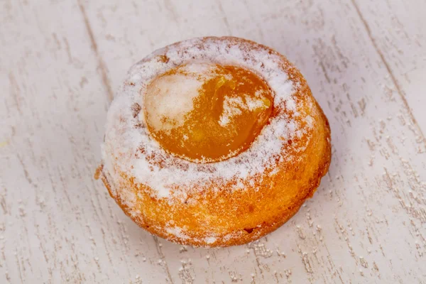 Süße Leckere Plätzchen Auf Hölzernem Hintergrund — Stockfoto