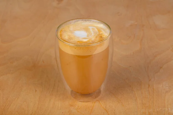 Καφές Καπουτσίνο Στο Ποτήρι Γάλα — Φωτογραφία Αρχείου