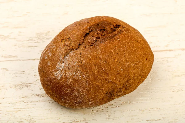 Μικρό Ψωμί Κουλούρι Για Πρωινό Πάνω Από Ξύλινα — Φωτογραφία Αρχείου