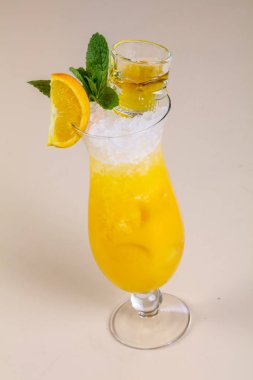 Hawaii bar içki kokteyl