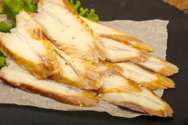 Yılan balığı sashimi yönetim kurulu