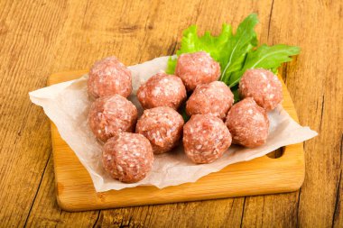 Çiğ köfte yemek pişirmek için