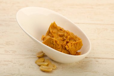 Fındık fıstık ezmesi