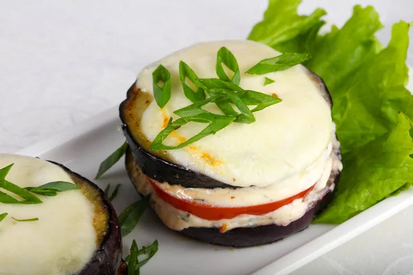 Berenjena Horno Con Tomate Queso — Foto de Stock