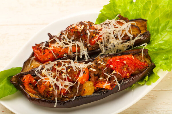 Stuffed eggplant with meat and cheese