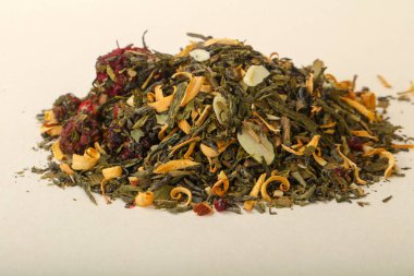 Aroma çay yığın meyve, meyveler ve otlar ile