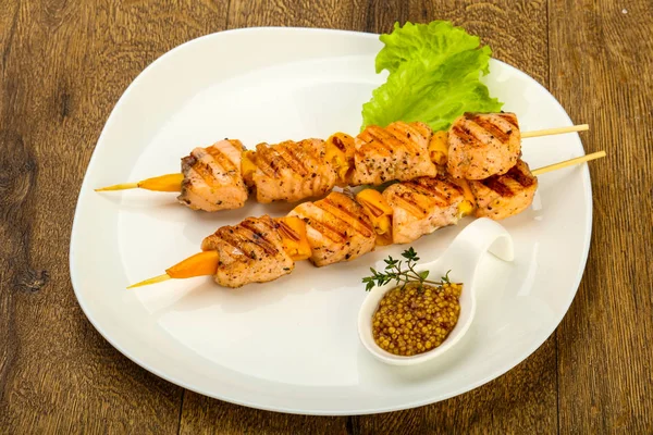 Grilled Salmon Skewer Dijon Mustars Sauce — Stock Photo, Image