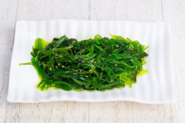 Marrinated yosun lezzetli tabak