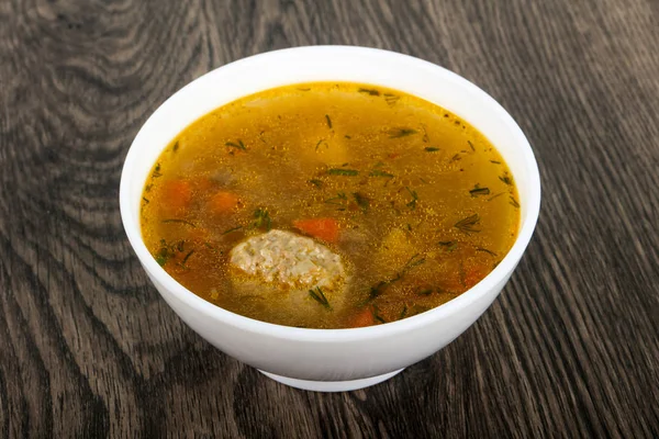 Suppe Mit Frikadellen Kartoffeln Und Karotten — Stockfoto