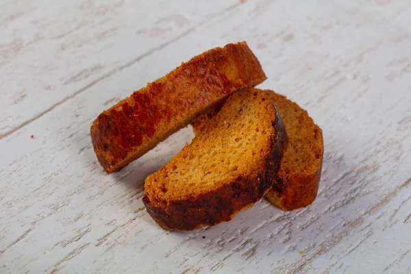 Sweet Fresh Slices Gingerbread — Stock Photo, Image