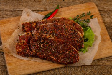 Ham Marine domuz biftek yemek için hazır