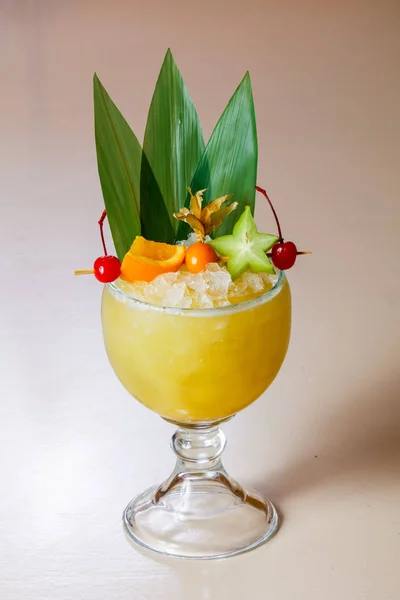 Hawaii Cocktailbar Getränk — Stockfoto