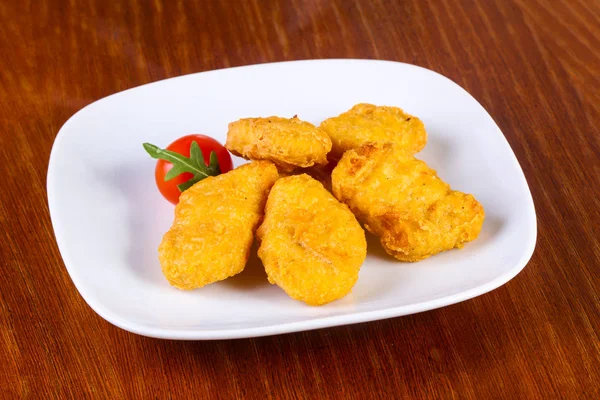 Kyckling Nuggets Hög Serveras Körsbär Tomat — Stockfoto