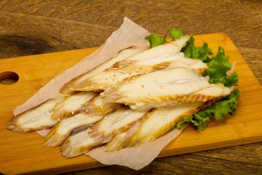 Yılan balığı sashimi yönetim kurulu