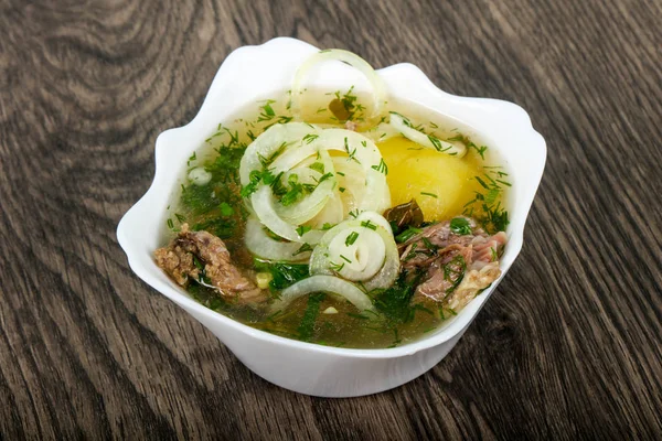 Beyaz et çorbası - kuzu veya dana eti ile Hashlama