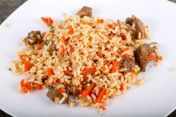 Asiatischer Reis Plov Mit Fleisch Und Karotten — Stockfoto