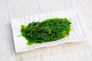 Marrinated yosun lezzetli tabak