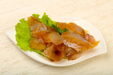 Füme yayın balığı fileto carpaccio