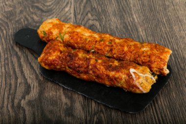 Soğanlı ve maydanozlu tavuk Kofta.