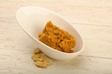 Fındık fıstık ezmesi