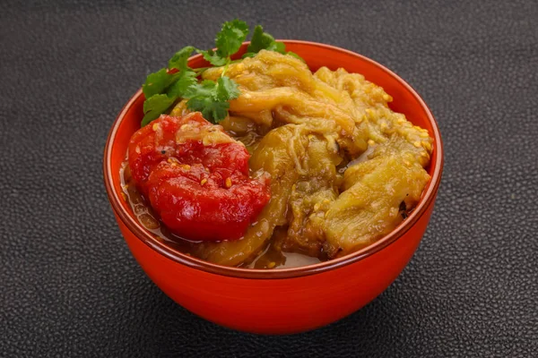 Kafkas Mutfağı Fırında Sebze Patlıcan Domates — Stok fotoğraf
