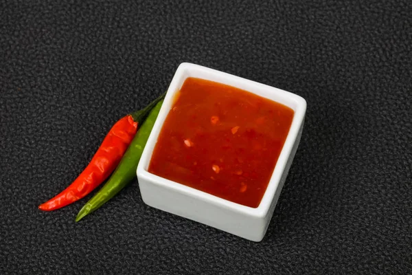 Sweet and spicy chilli sauce — Stock Photo, Image