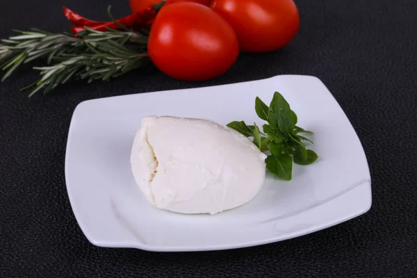 İtalyan Mozzarella Peynir topu — Stok fotoğraf