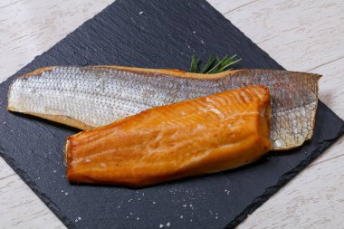 Rosemary ile füme whitefith