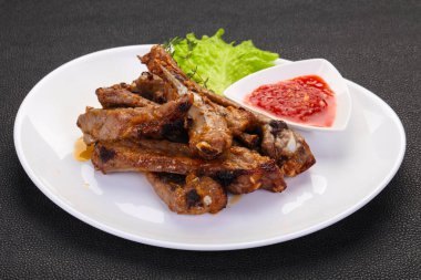 kavrulmuş Domuz kaburga