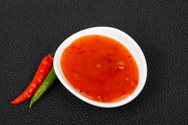 Sweet and spicy chilli sauce — Stock Photo, Image