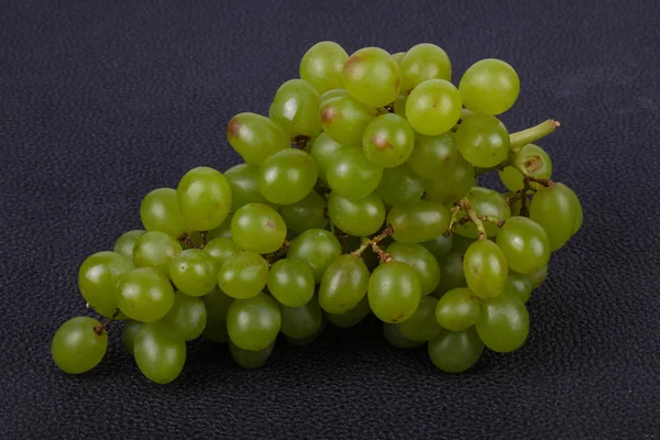 Zoete groene druif tak — Stockfoto