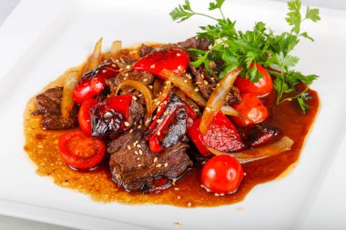 İstiridye soslu biftek.