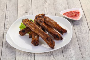 kavrulmuş Domuz kaburga