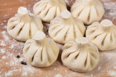 Gürcistan çiğ Khinkali eti