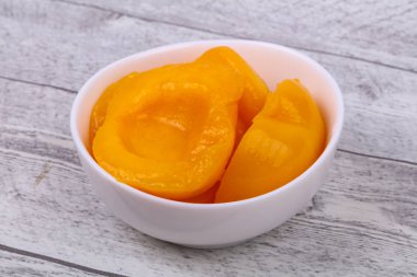 Tatlı şeftali Marine