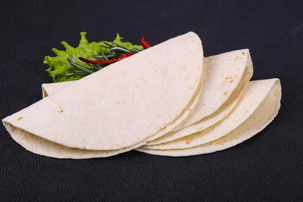 Leere hausgemachte Tortilla — Stockfoto