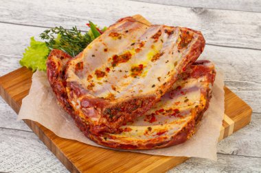 Çiğ Domuz kaburga ızgara için