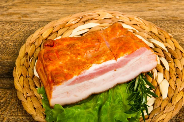 Geräuchertes Schweinebraten — Stockfoto