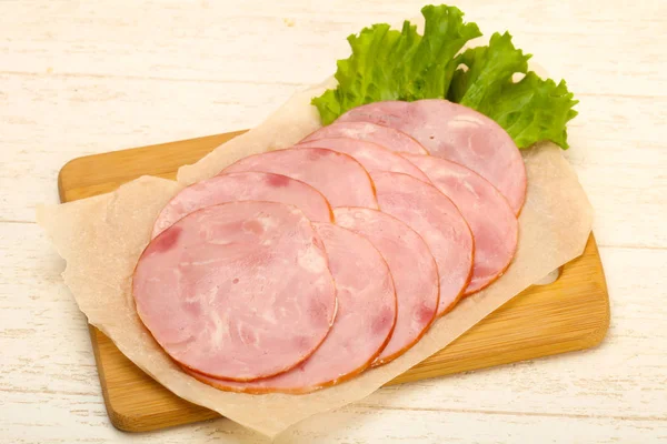 Salsiccia affettata — Foto Stock