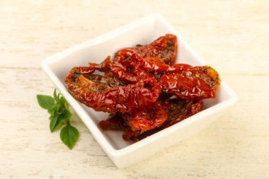 Kurutulmuş domates reçeli