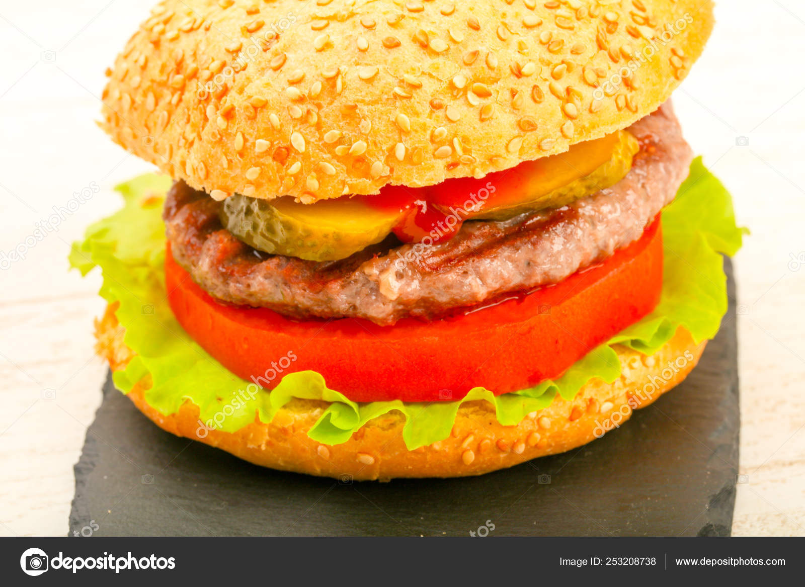 ハンバーガー写真素材 ロイヤリティフリーハンバーガー画像 Depositphotos ハンバーガー写真素材 ロイヤリティフリーハンバーガー画像 Depositphotos