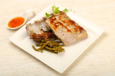 kavrulmuş yedek kaburga