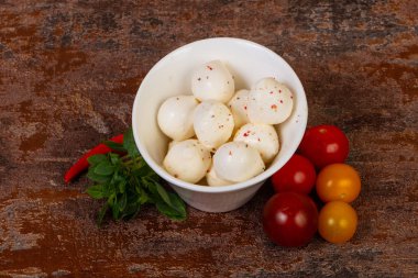 mozzarella peynir topları