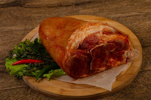 Raw pork knuckle — Stock Image Raw pork knuckle Stock Picture
