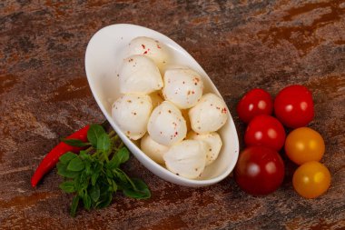 mozzarella peynir topları