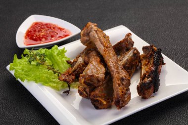 kavrulmuş Domuz kaburga