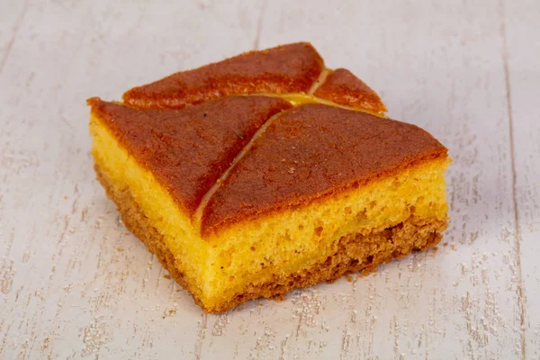 Tort de burete gustoase — Fotografie, imagine de stoc